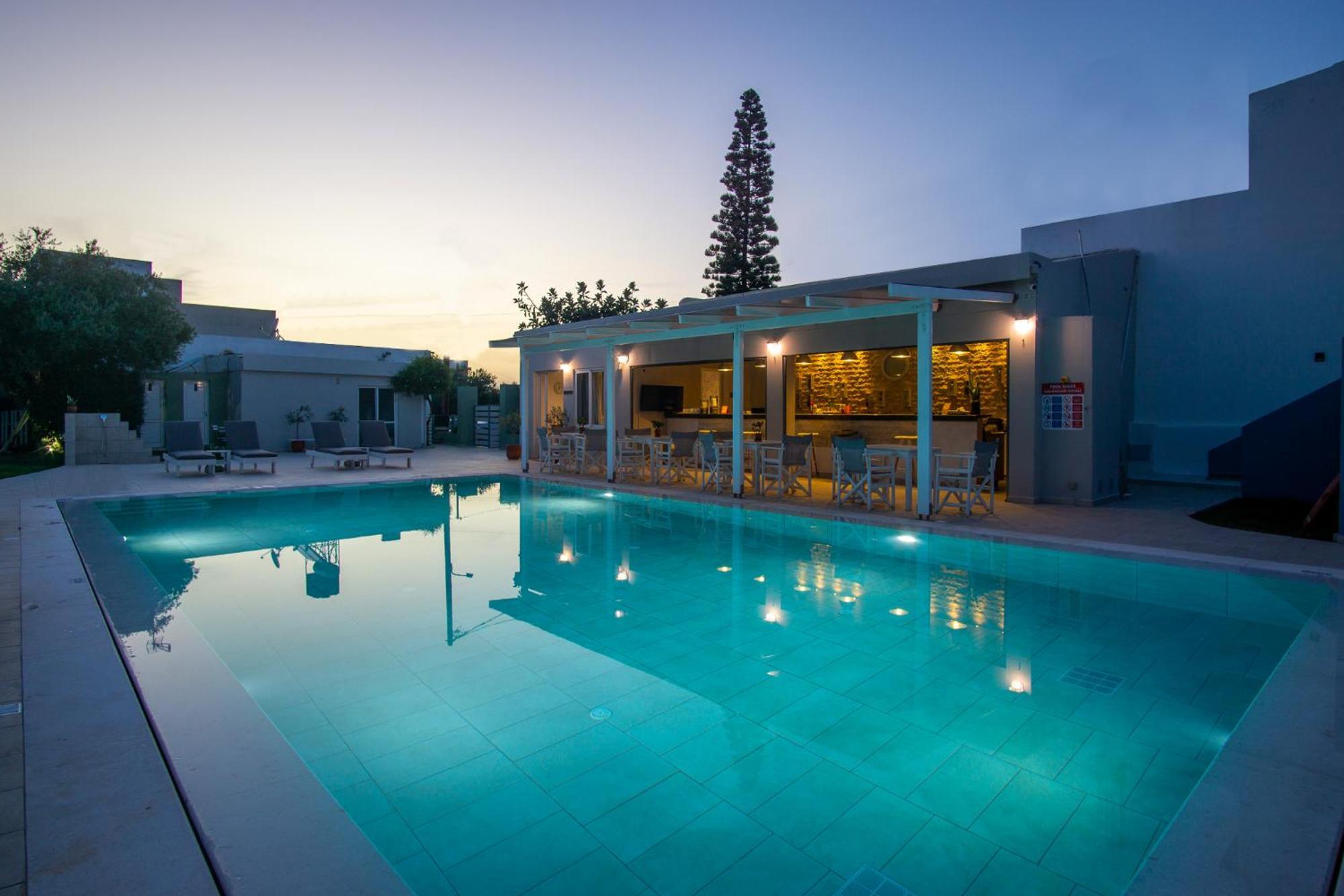 Golden Sun Boutique Aparthotel Malia  Exterior photo