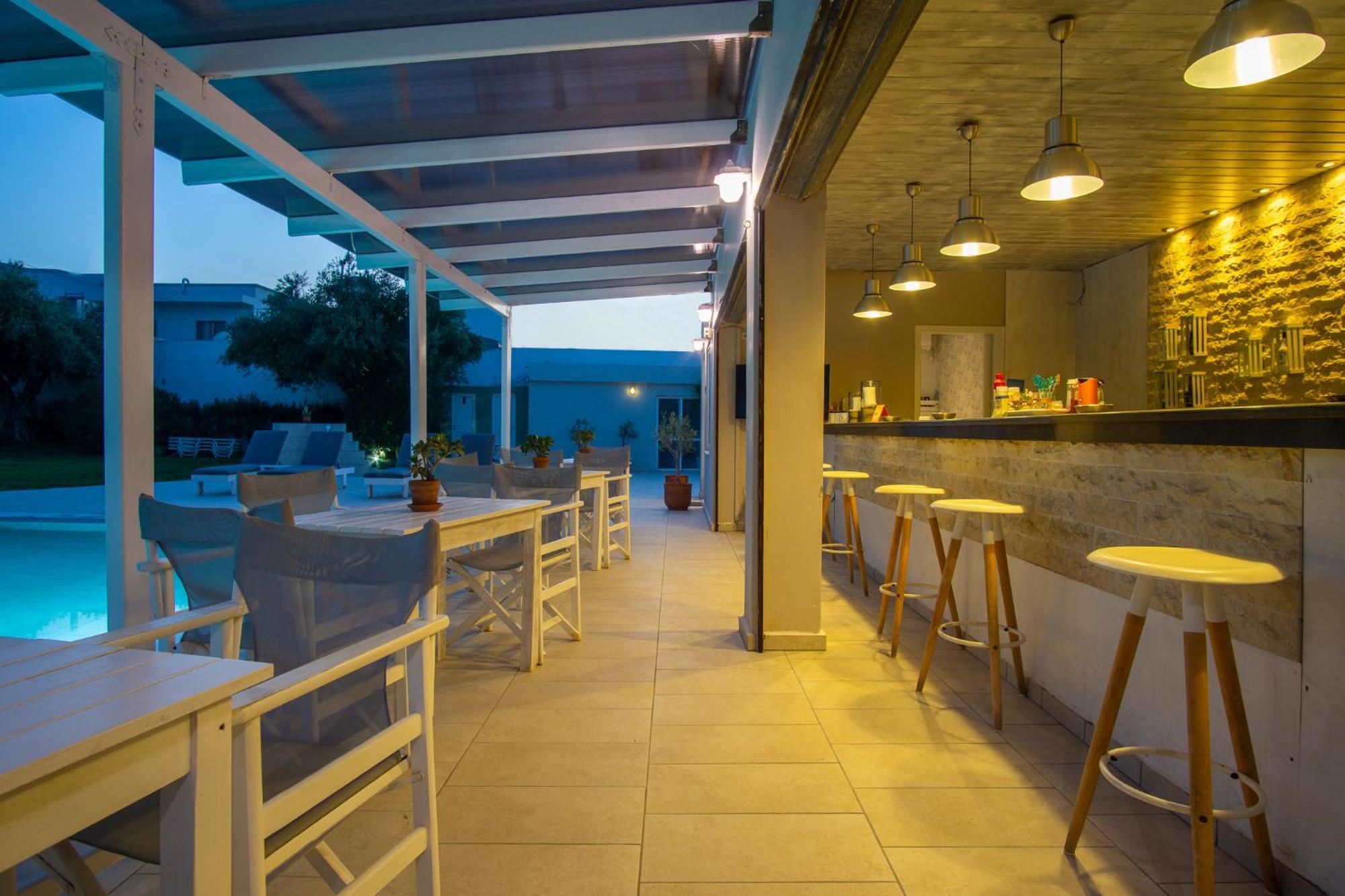 Golden Sun Boutique Aparthotel Malia  Exterior photo